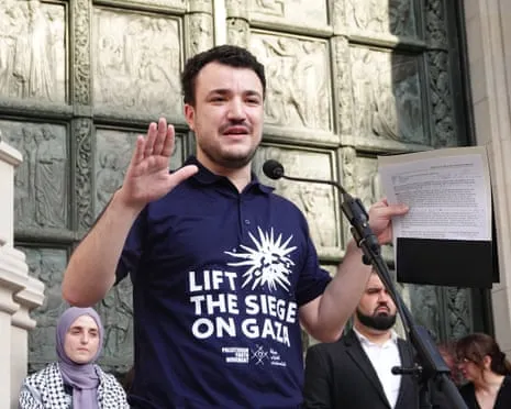 American Judge Orders Deportation of Palestinian-Supporting Leader Citing Misrepresented Facts on Green Card Application
